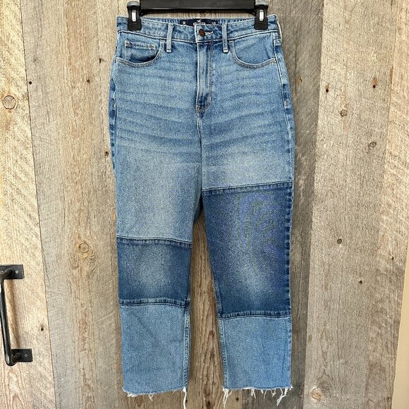 Hollister Ultra High Rise Mom Jeans 3R - Picture 1 of 5